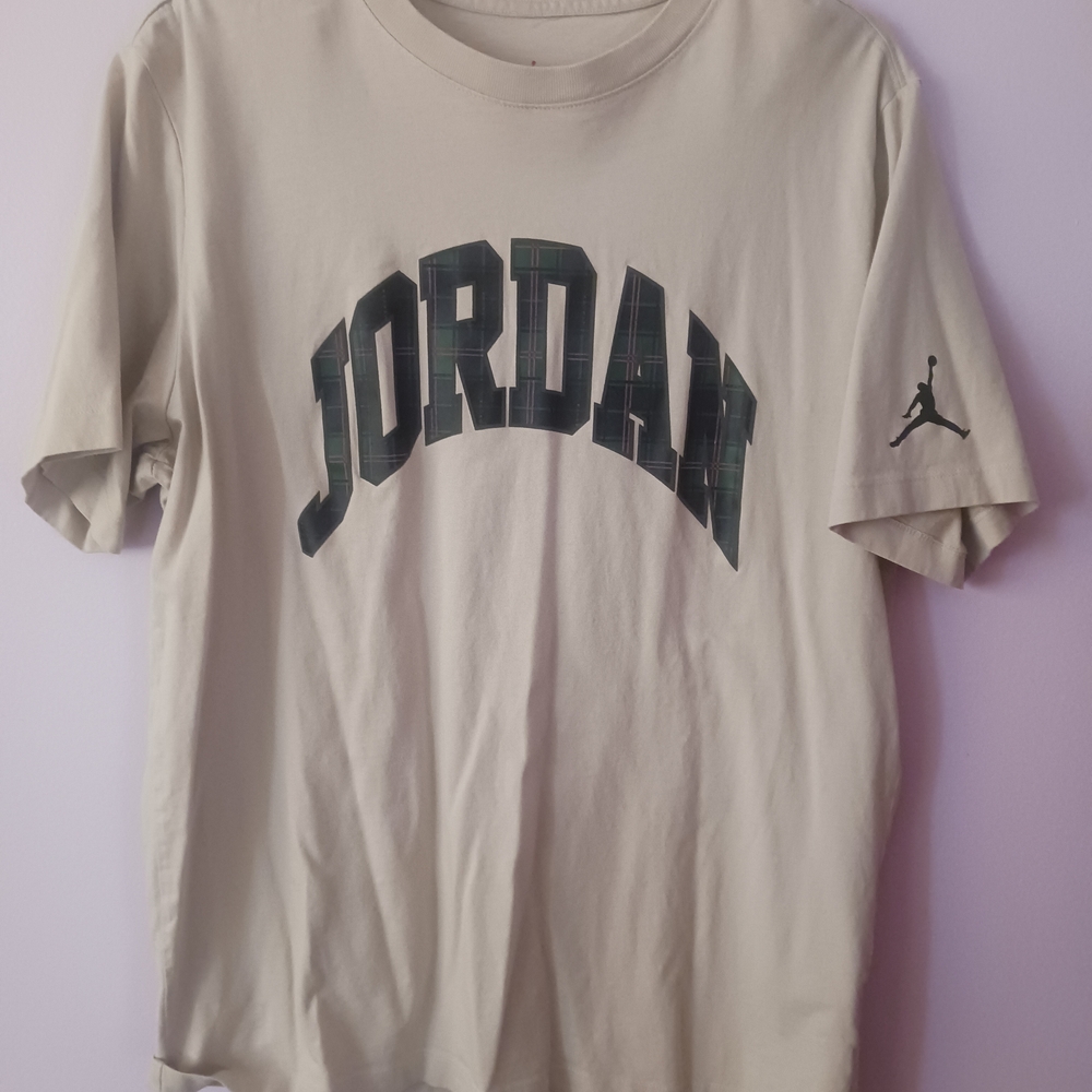 Air Jordan Check Logo Holiday T-Shirt Men's L Rattan Beige Blue/Green Tartan